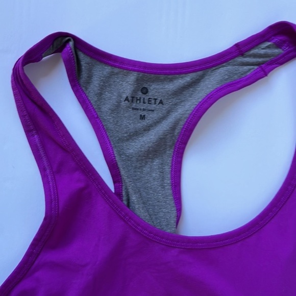 Athleta Colorblock Chi Racerback Athletic Tank in Dark Razzle Size M - Picture 9 of 9